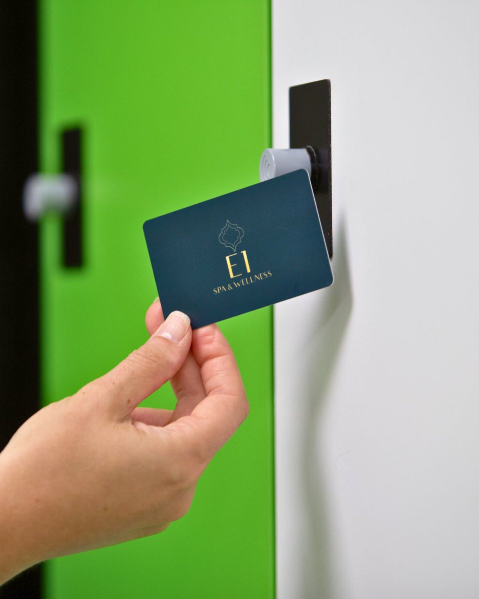 Hotel Key Cards are usually split into two types, Magstripe Hotel Key Cards or NFC/RFID Hotel Key Cards.

Both fundamentally do the same thing, but what are the differences? 🕵️

Read all about it on our blog 👉 zurl.co/mr6W

#hotelkeycard #rfidchip #rfidcard