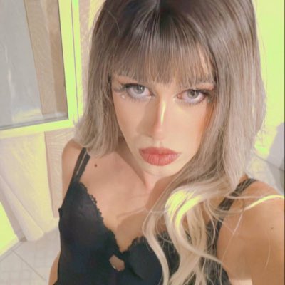 😽♥️

#shemale #sexygirl #trans #tgirl #transexual #prettygirl #beautifulgirl #sexybody #prettyface #blondegirl #tgirlnextdoor #transex #hair #sensual #OnlyFans