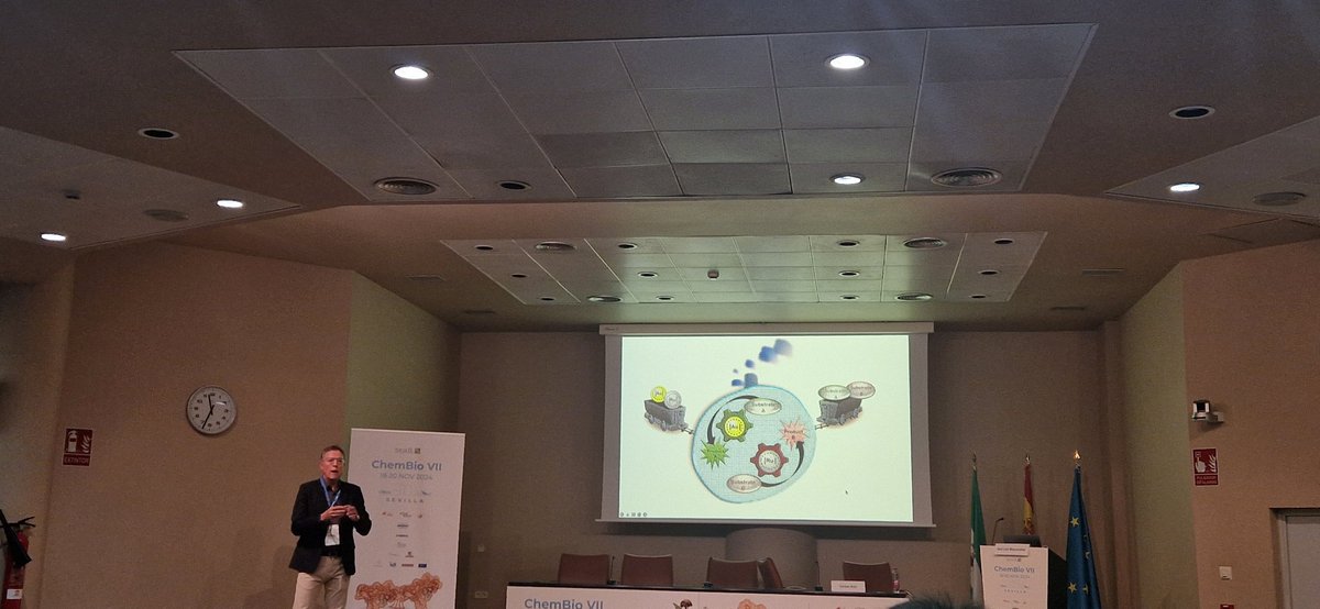Rosario Sanchez UGR (@sanchezugr) on Twitter photo Opening lecture of <a href="/ChembioVII/">ChemBio VII</a> <a href="/GEqbioRSEQ/">Grupo QBio RSEQ</a> <a href="/RSEQUIMICA/">RSEQ</a> with Prof José Luis Mascareñas <a href="/MetBioCat/">Mascareñas group</a> <a href="/ciqususc/">CiQUS</a> talking about how they apply transition catalytic reactions in cells. Amazing work! Opening lecture of <a href="/ChembioVII/">ChemBio VII</a> <a href="/GEqbioRSEQ/">Grupo QBio RSEQ</a> <a href="/RSEQUIMICA/">RSEQ</a> with Prof José Luis Mascareñas <a href="/MetBioCat/">Mascareñas group</a> <a href="/ciqususc/">CiQUS</a> talking about how they apply transition catalytic reactions in cells. Amazing work!