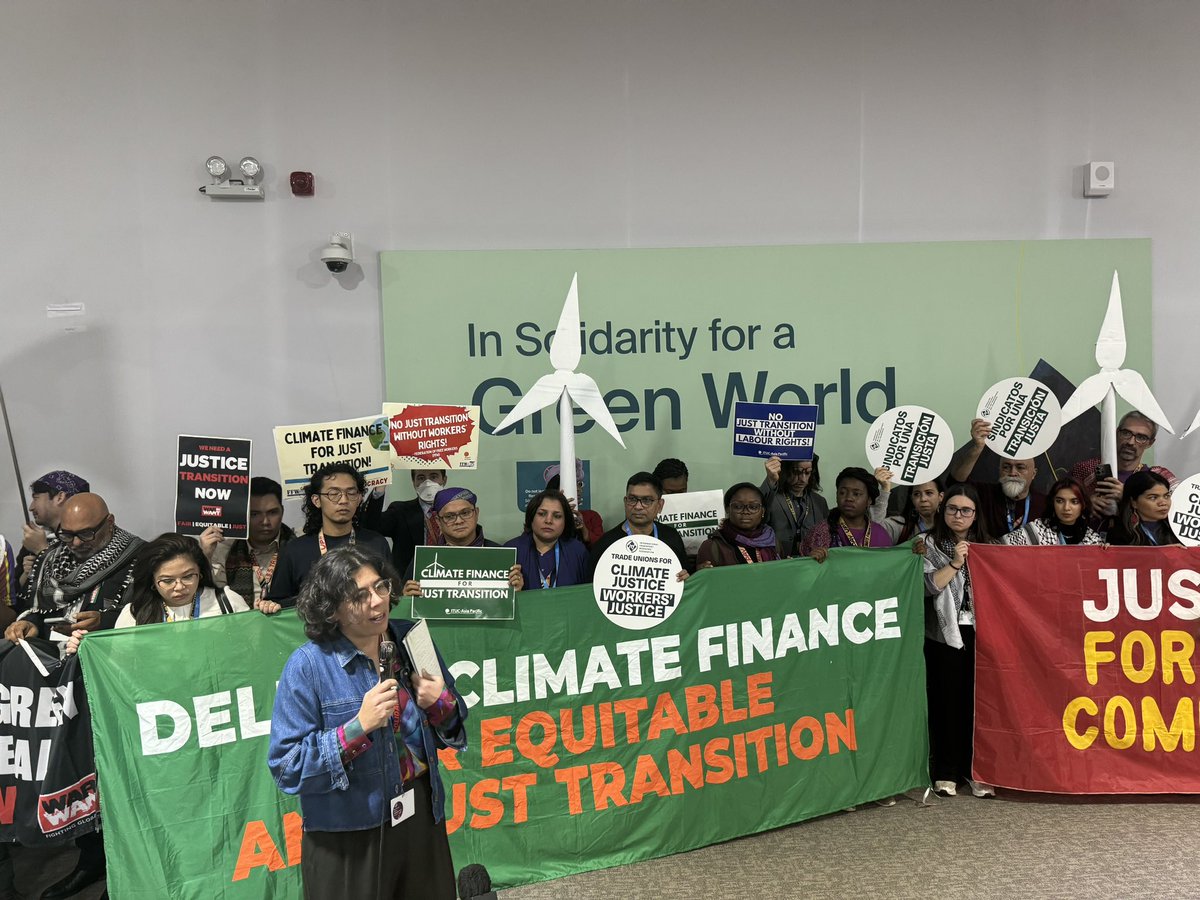 Molly Lempriere (@mollylempriere) on Twitter photo <a href="/anabella_tu/">Anabella Rosemberg</a> says the global north’s failure to pay up climate finance is stalling the just transition, and what is being paid isn’t benefiting those most in need
She led the crowd in chanting ‘just transition, not just words’ <a href="/anabella_tu/">Anabella Rosemberg</a> says the global north’s failure to pay up climate finance is stalling the just transition, and what is being paid isn’t benefiting those most in need
She led the crowd in chanting ‘just transition, not just words’