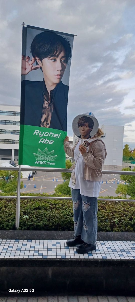 Releanu's tweet photo. 昨日初𝚂𝚗𝚘𝚠 𝙼𝚊𝚗ライブ行ってきました!!めっちゃくちゃみんなかっこよかったー!席はイマイチだったけど楽しめたので良かったー! #SnowManLIVE https://t.co/CP3AJ8G22Y