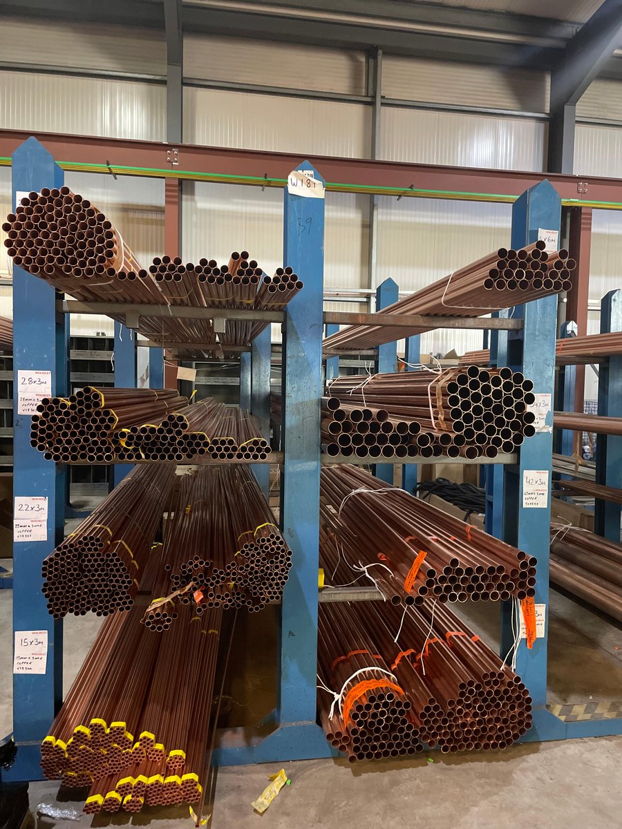 🌟 Branch Spotlight: Glasgow 🌟 

Our Glasgow Climate Centre and Glasgow Pipe Centre work together side by side, supporting each other at the trade counter and with deliveries 🤝 

Offering next day delivery, to help you meet all your project needs 🚚