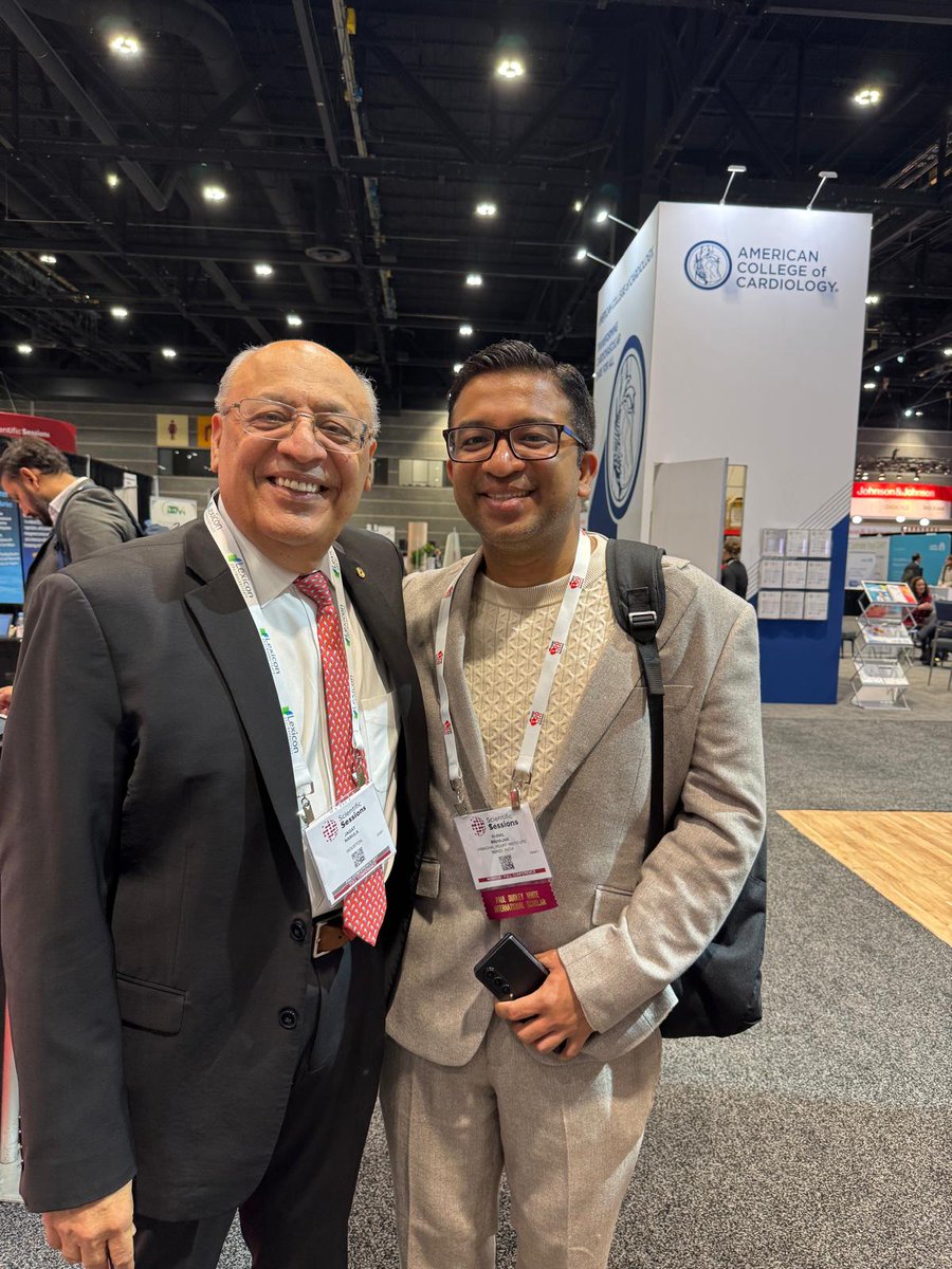 It’s always an inspiring experience and an absolute pleasure to meet Professor Dr. Jagat Narula, a true world leader in cardiology! 🌍✨ His insights and vision continue to motivate us all to reach new heights! #Leadership #Inspiration #Trailblazer
