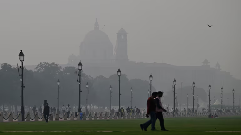 moneycontrolcom's tweet photo. #Business | Breathing Fire: Delhi construction ban will delay projects, say developers 😷🏗️🚫
@AshishM1885 shares more updates⤵️
https://t.co/fW1j2rCPD0
#Delhi #ConstructionBan #DelayedProjects #Builders #Developers https://t.co/as1vj3vHYV