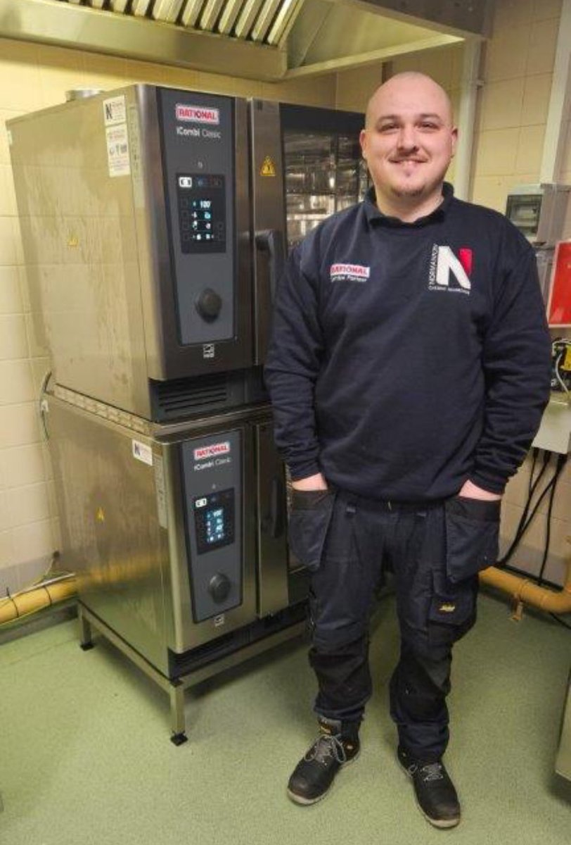 Happy 30th Birthday 
to one of our guys
Courtney🎂🎁🥳

Hope your having a fabulous day 
Love from all at 
Team Normanton ❤️ xx