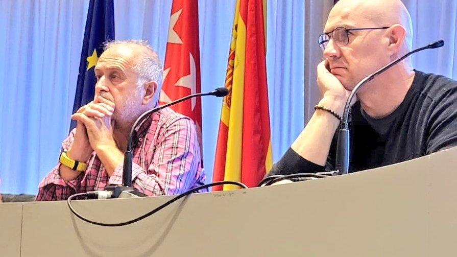 ComiteCiudadani's tweet photo. El pasado martes 12
en el C.Cultural Villa de Mostoles
Tomás y Virginia asistien a la Asamblea General de socios @afandemoficial
donde pudimos escuchar la nueva propuesta de @GrupoAMAS
📢 para la defensa y desarrollo
de nuestro derecho a tomar decisiones con los apoyos necesarios https://t.co/ghFzx4Cvki
