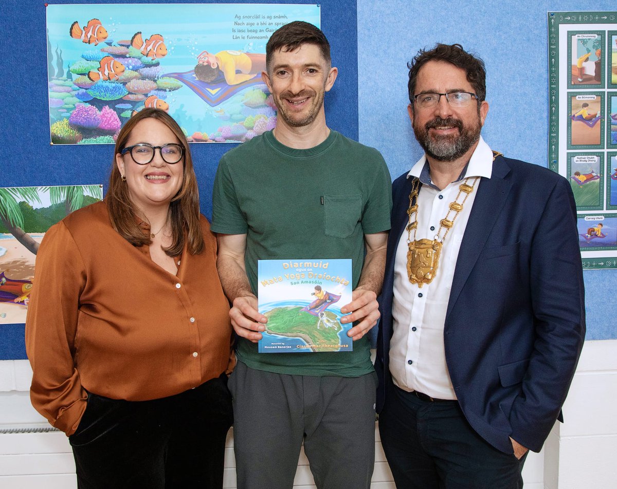 Ghabh Foras na Gaeilge comhghairdeas mór le hÓga Yoga ag seoladh a leabhair ‘Diarmuid agus an Mata Yoga Draíochta san Amasóin’, an dara leabhar sa sraith atá foilsithe acu. Nasctar ióga, gluaiseachtaí coirp &amp; oideachais le chéile ar bhealach spraíúil ann.

cula4.com/en/video/nuach…