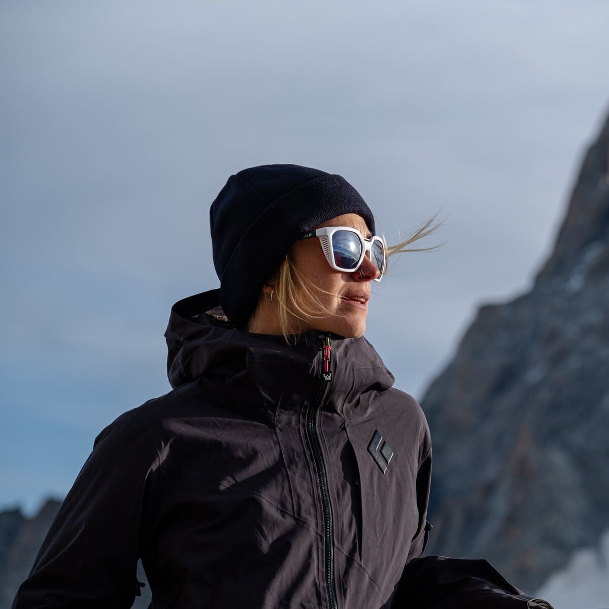 ASTERIA, la nueva montura ojo de gato de Bollé opticos-optometristas.com/eyewear/asteri…