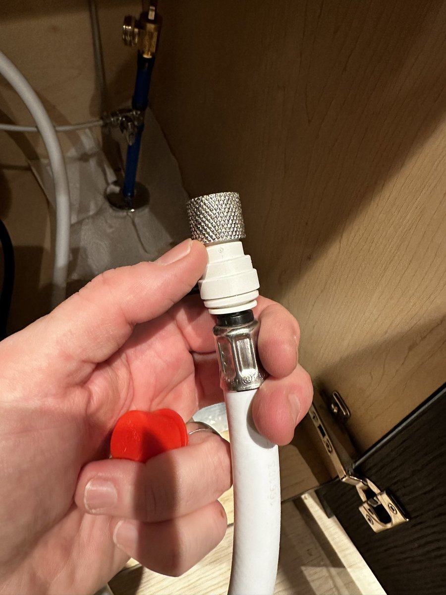 jsorgent's tweet photo. @marcobevsystems I plumbed supply as per the specs in my installation manual for UC3. 3/4” bsp shut off. What exactly should North American customers purchase to connect the 3/4” spec’d to your supply line ? https://t.co/XgZEnMLMC2