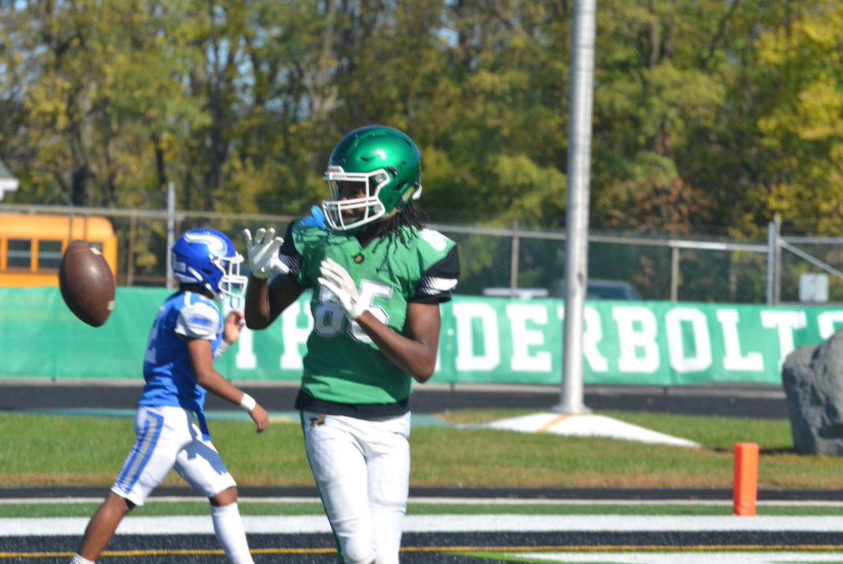 Kaleb Kelly 2024 football season 
11 touchdowns 
19 catches 
767 yards 
YAC 123
Northmont Football