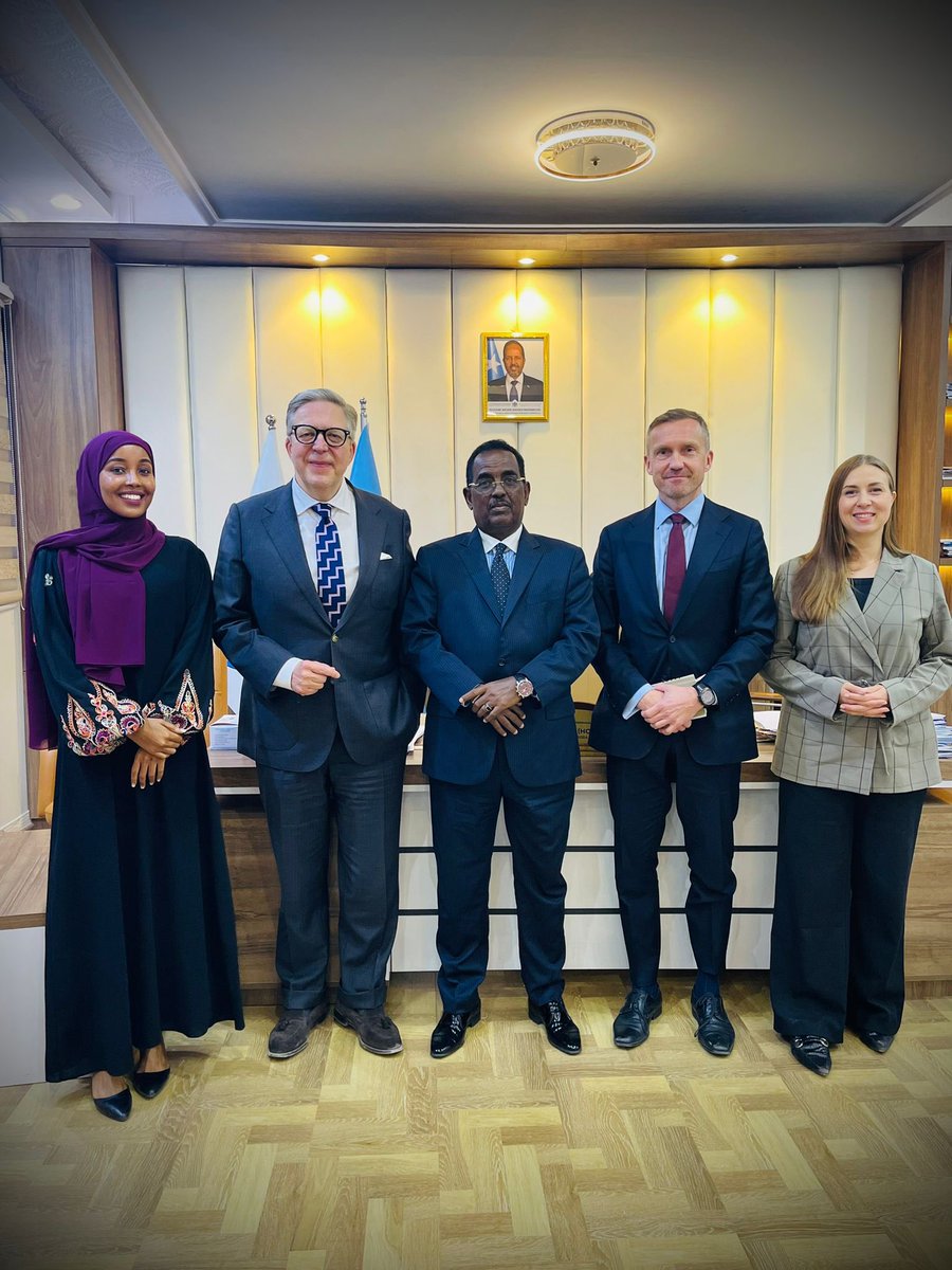 Thousands of Finnish citizens visit Somalia every year (despite our advice against it). Consular emergencies include minors kept in Somalia against their will. <a href="/Ulkoministerio/">MFA Finland 🇫🇮</a> wants to develop partnership with Somalia in order to protect our young citizens.