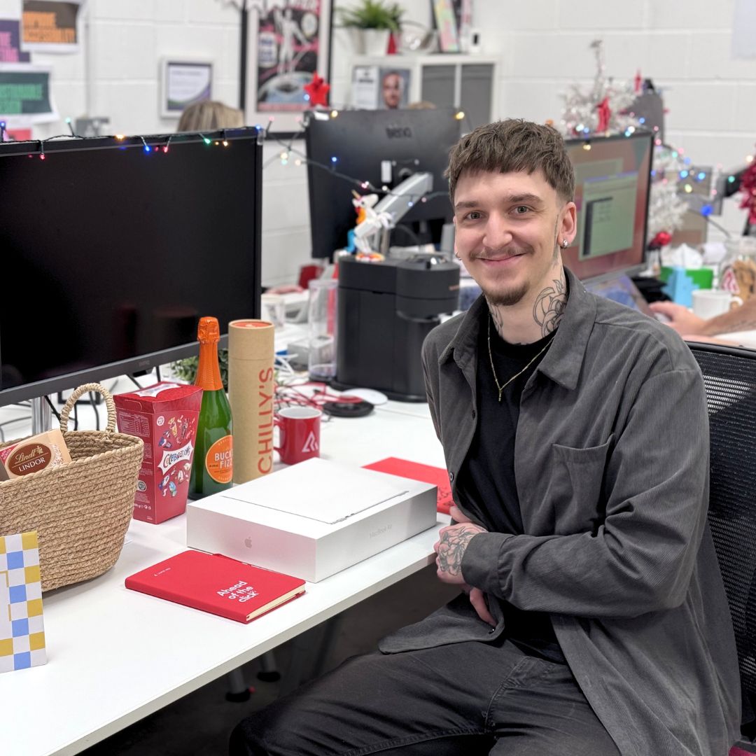 Welcome to the team Sam! 🎉

We are very excited to be welcoming our new SEO executive, Sam, to our marketing team.

#NewTeamMember #OrganicMarketing #AheadOfTheClick #LaserRed