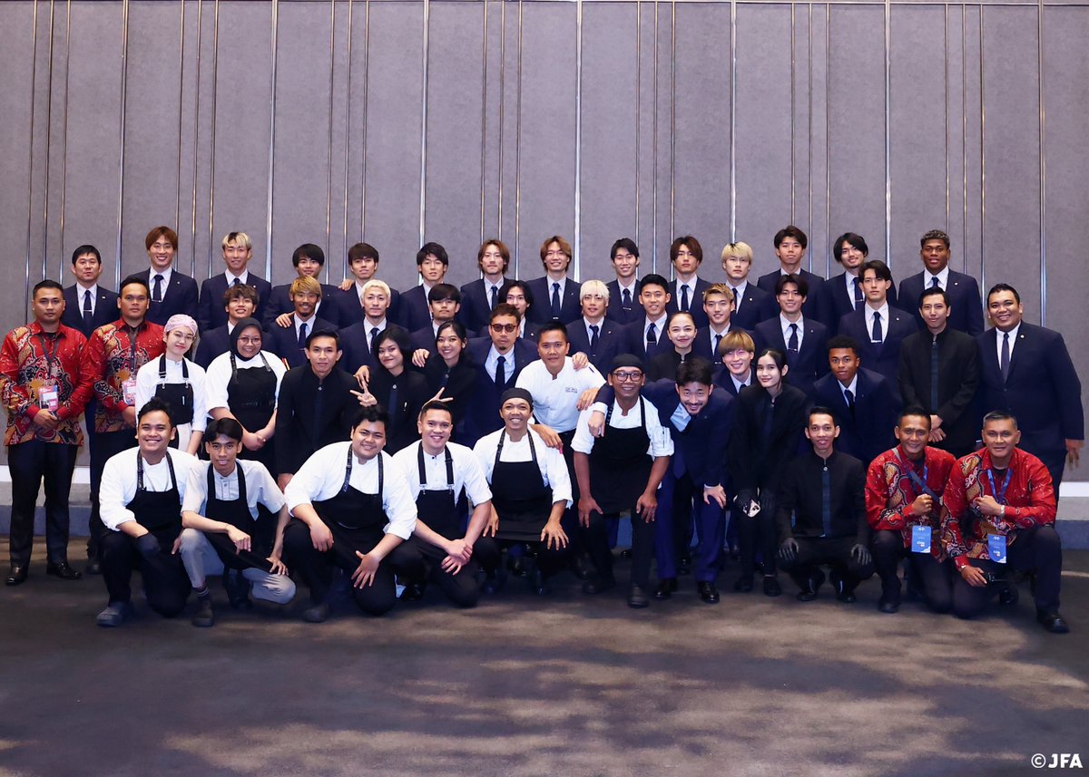 🔹𝗦𝗔𝗠𝗨𝗥𝗔𝗜 𝗕𝗟𝗨𝗘🔹 『SAMURAI BLUE』27名の選手たちと #森保