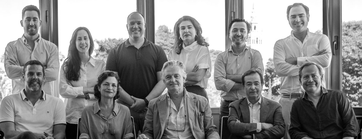 ambitoarq's tweet photo. Nuestro equipo está formado por un grupo de profesionales multidisciplinar altamente cualificados que trabajan en la constante búsqueda de la excelencia: https://t.co/YMgI2bRY6r

#ámbitoarquitectura #equipo https://t.co/miQPDT0ATe