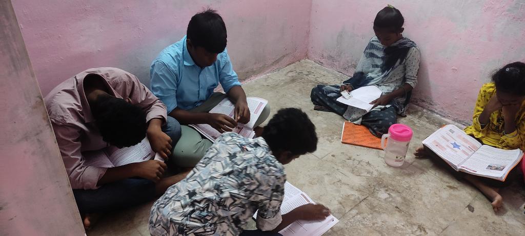 ma_madurai's tweet photo. CSC Olympiad Exam - English subject 20+ student Was attached the exam @csc_south @csc_ceo @CMOTamilnadu @CSCegov_ #CSCOLYMPIAD Vle Muthuraj @dintya15 https://t.co/fAaj6tE3nU