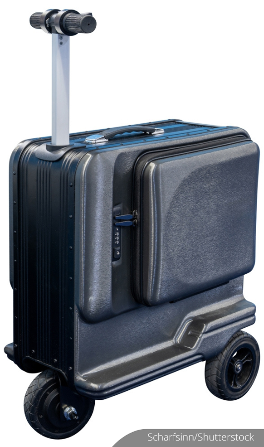 NewsBFM's tweet image. The CAAM has instructed airport and airline authorities to stop passengers from using scooter baggage at airports.

It stated that luggage should not be used as rideable smart baggage in areas like terminal concourses and waiting zones.

🧵1