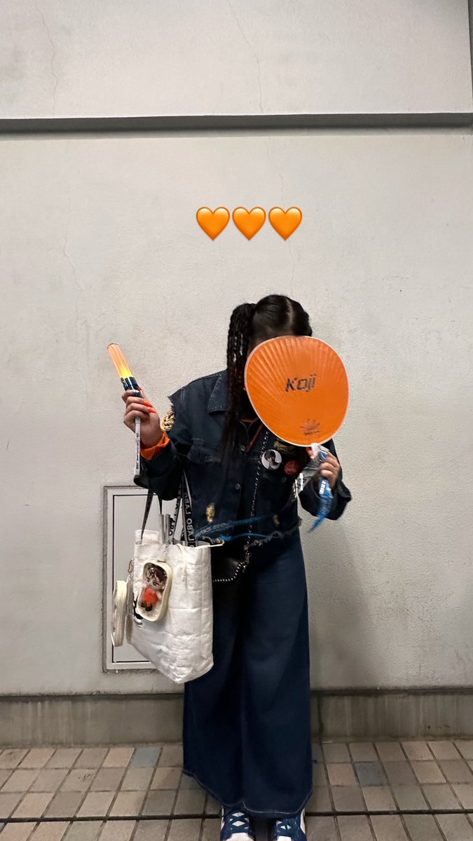 SnowMankoji2120's tweet photo. 幸せでした
また一年後
大好きSnowMan!🧡🖤🤍🩷❤️💙💛💚💜 #SnowManLIVE #すの担と繋がりたい #RAYS #SnowMan https://t.co/YtfdGXn7MH