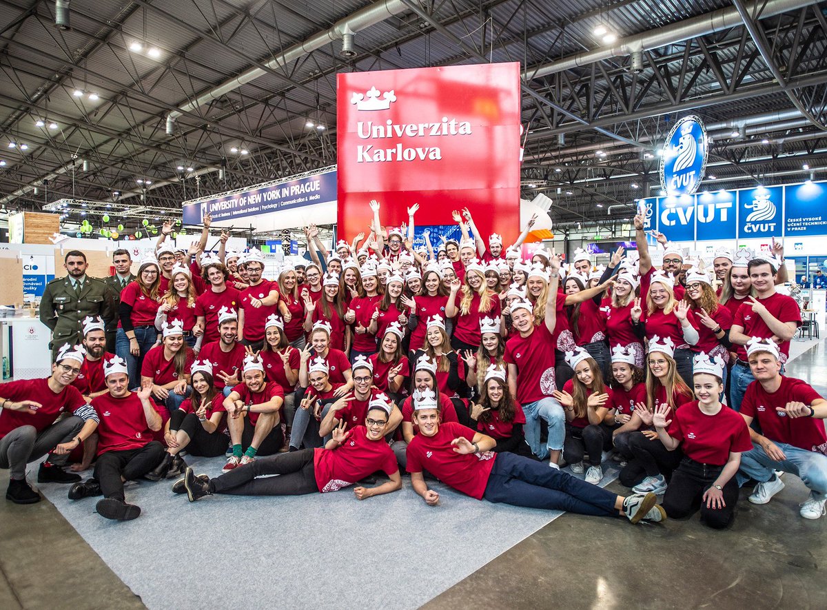 S našimi studenty se můžete potkat na veletrhu Gaudeamus Brno. Přijďte si popovídat o studiu na Farmaceutické fakultě UK do expozice Univerzity Karlovy.
📍Výstaviště Brno
📍19. - 22. 11. 2024
Více informací: gaudeamus.cz/brno