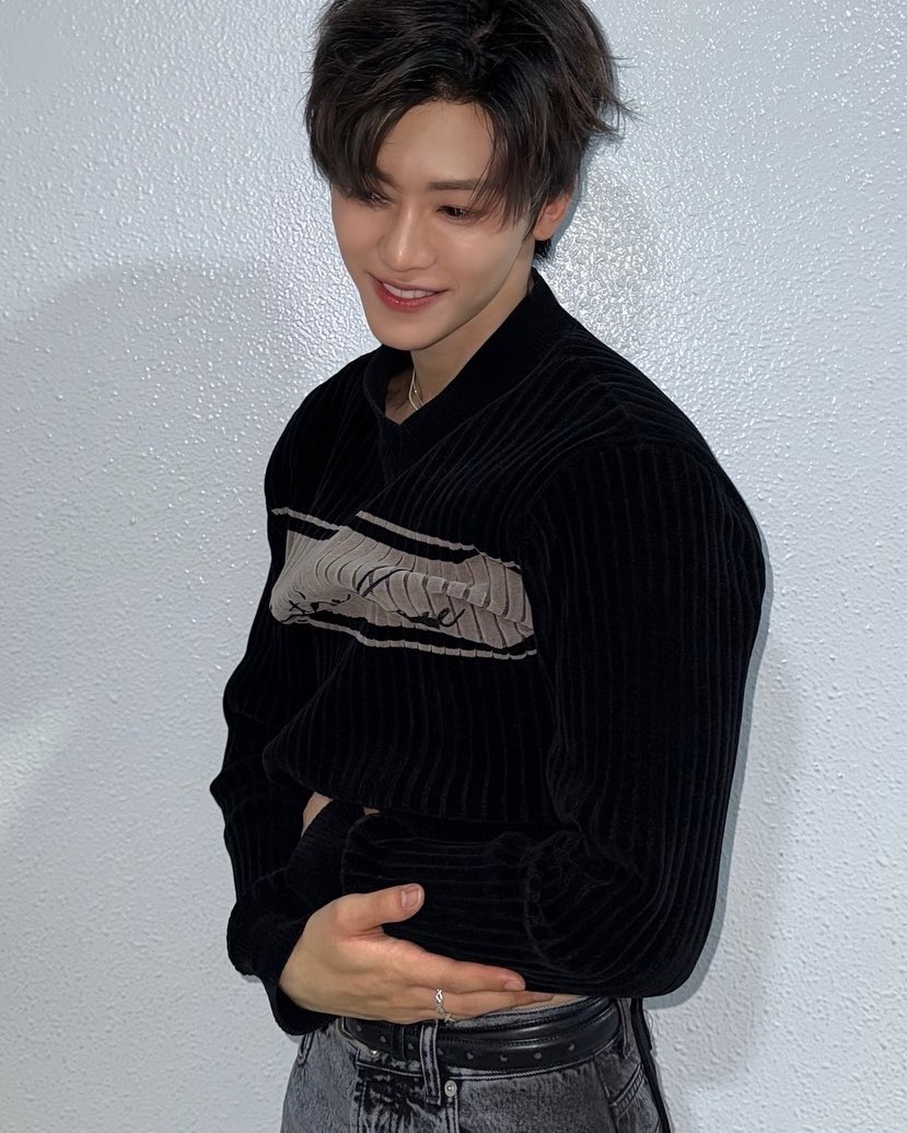 jamong1323's tweet photo. 😆 https://t.co/BDr21cN3Zi