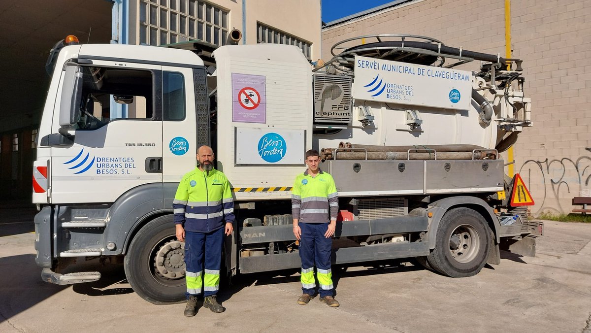 Des d’Agbar contribuïm a la recuperació de la normalitat de #València amb el desplaçament als municipis d'Alfafar, Ribaroja i Aldaia de camions i professionals especialitzats per donar suport a les tasques de neteja i gestió del clavegueram.

Fem arribar el nostre suport a tothom