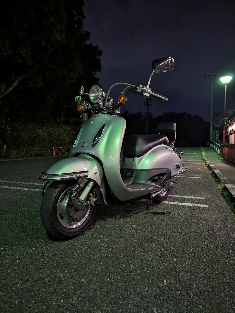 Ricky_Dragstar's tweet photo. サブのバイクはジョーカー50に
乗ってます😖 https://t.co/mcGpL8x4hj