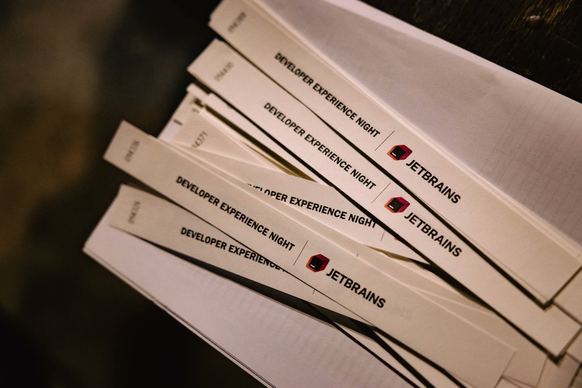 It was a pleasure meeting such inspiring people at the <a href="/jetbrains/">JetBrains</a> Developer Experience Night in Lisbon. Outstanding food and location. Thanks for the invitation, <a href="/kskrygan/">Kirill Skrygan</a> !