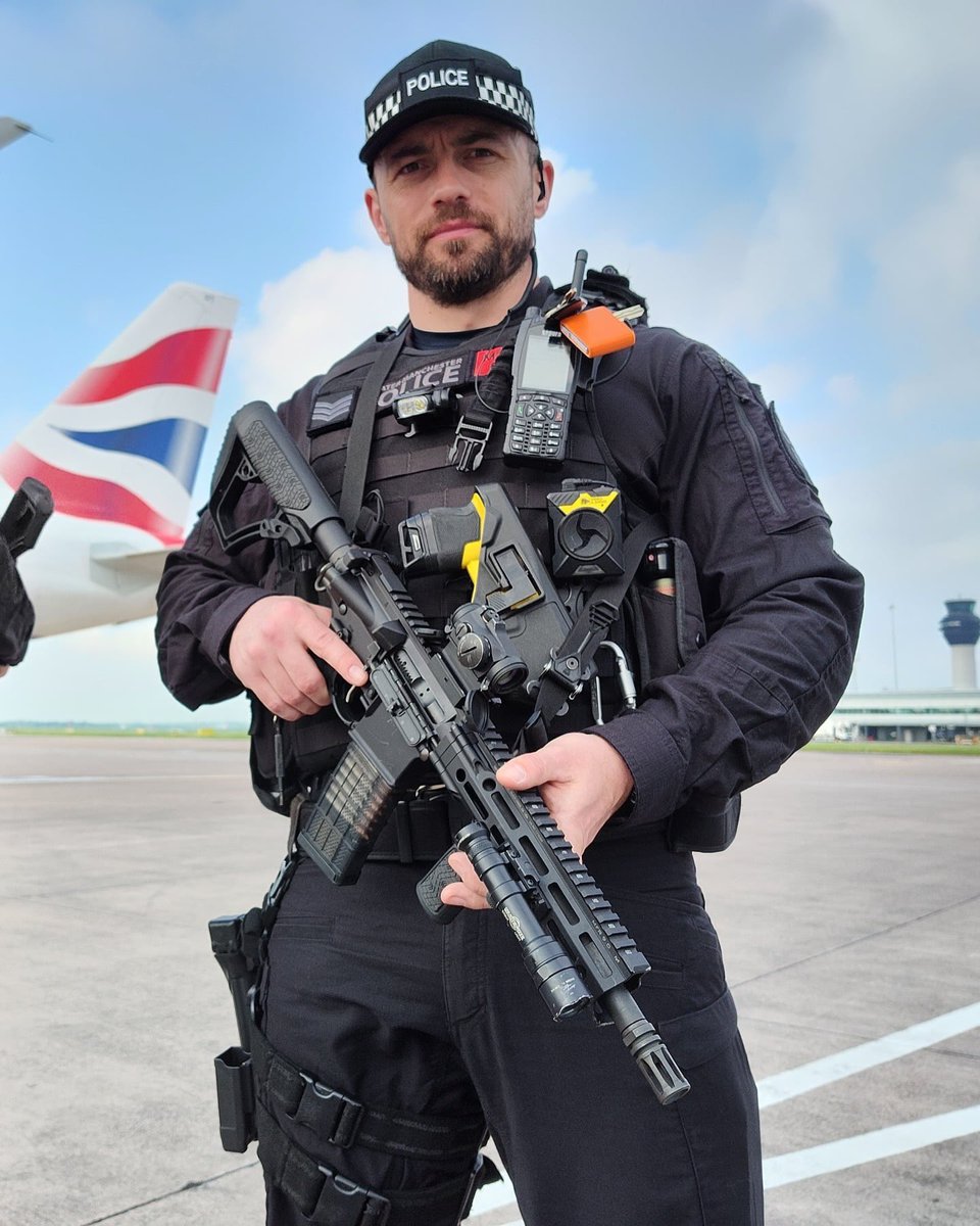 contactleftltd's tweet photo. UK Police wearing @FirstTacticalUS Clothing. First Tactical provide a massive range of clothing suitable for Public Service use from Tier 1 operators to everyone who want high quality clothing with a neat, clean, professional appearance. First Tactical hold large stocks and can meet any demand.