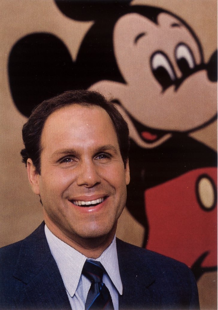 In a shock announcement, Scott O'Neil is to step down as Merlin Entertainments CEO to make way for Michael Eisner as the new head of the company.

The transition is expected to take place in the new year.