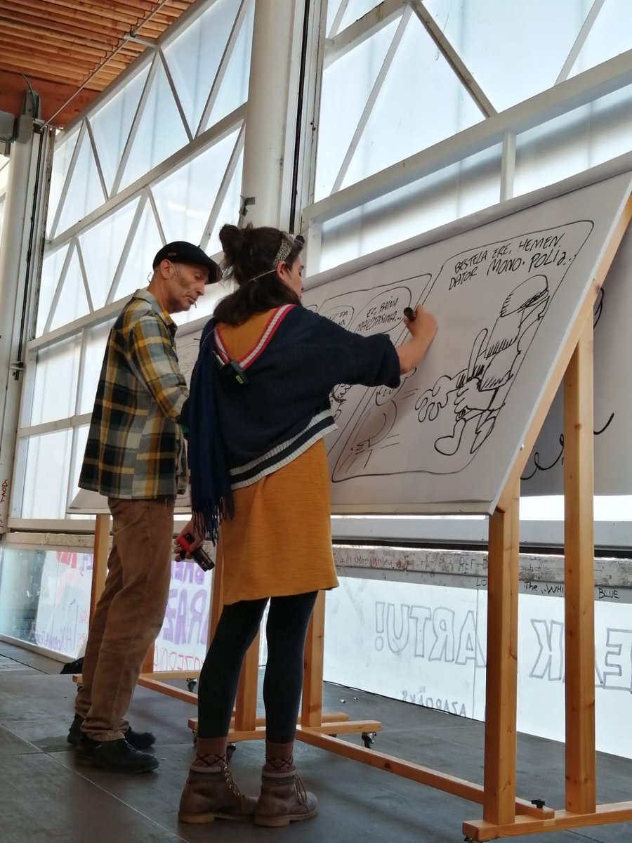 libhernani's tweet photo. Ederra izan da aurtengoa ere! Komikizale eta  komikigile ugari pasa dira azokatik, izan dugu zer ikusi eta zer ezagutu! 
Asiskoren erakusketa, azaroaren 29 arte ikusgai.
Eta aurkezpenetako komikiak -eta beste asko- liburutegietan aurkituko dituzue    
#Hernanikomik24 https://t.co/a9FKDhbJED