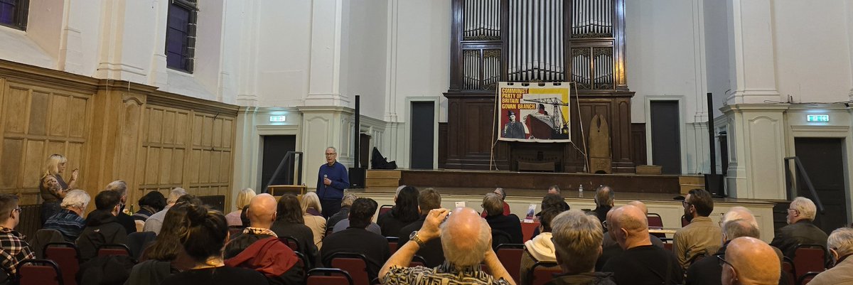 Dr_Gavin_Brewis's tweet photo. A packed-out hall in the Pierce Institute in Govan this Saturday. Around 200 people attended the launch of "What History Is For", a collection of essays in celebration of the great John Foster.

An honour to be involved in this.

Order your copy here: https://t.co/zvZ0iWZDm8. https://t.co/w78bJcsO0B