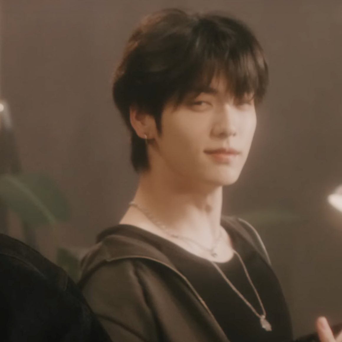 seekingtxt's tweet photo. i have nothing to say but you’ll understand https://t.co/Kz5CvtaEwA