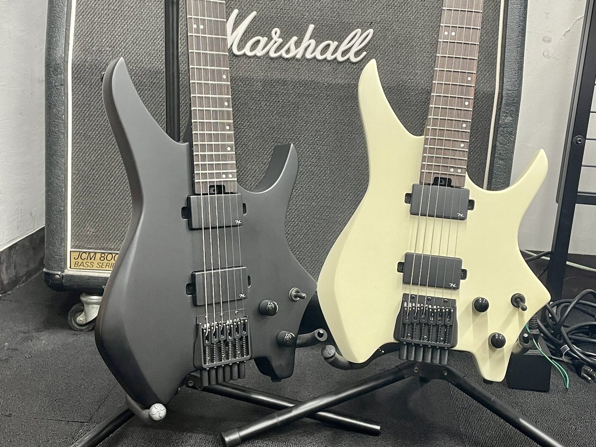 Guitar Shop TONIQ on X: 