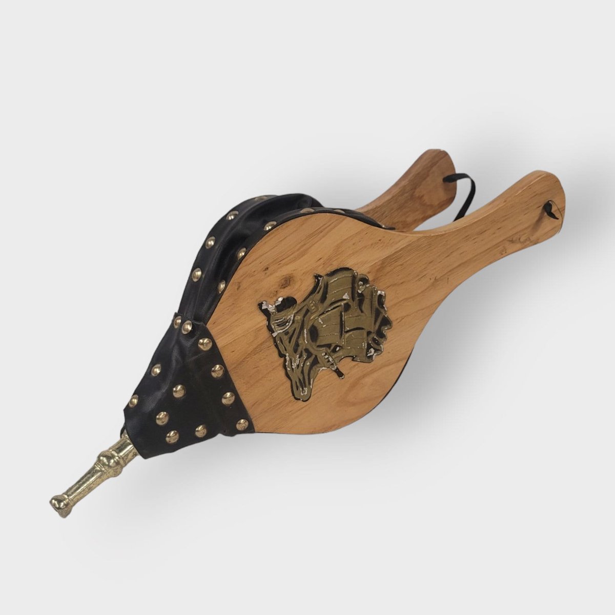 arlissbryant's tweet image. Fireplace Woodstove Fire Starting Bellows tuppu.net/9547ed6f #Etsy #kitchenconnection #FireplaceInsert