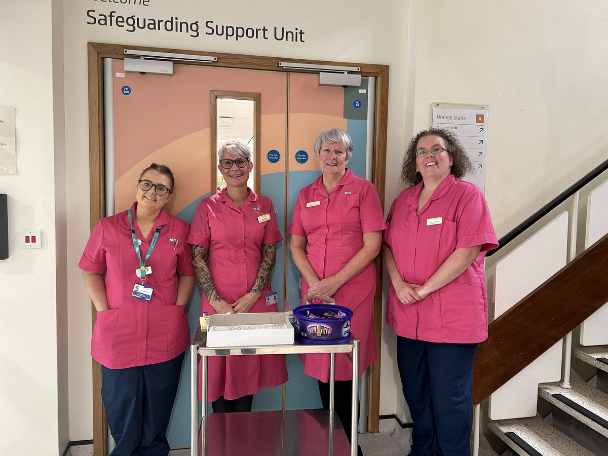 It’s safeguarding week at Sheffield Children’s Hospital.  My pink ladies are out in force with pens, chocolate and stickers.  💝#safeguardingiseveryonesresponsibility
#safeguardingweek
#sheffieldchildrenshospital
