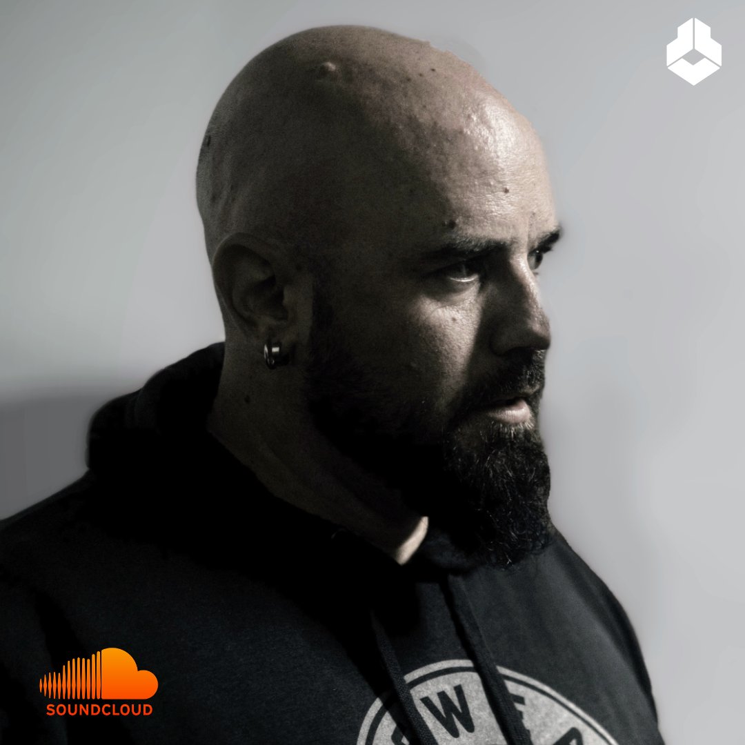 To celebrate the release of Emotions last Friday, @sanxezmusic dropped an exclusive Guest Mix that’s packed with energy and emotion. Listen now and let us know your favorite track! soundcloud.com/darklightrec/g… #sanxez #emotions #darklightrecordings #guestmix #newmusic