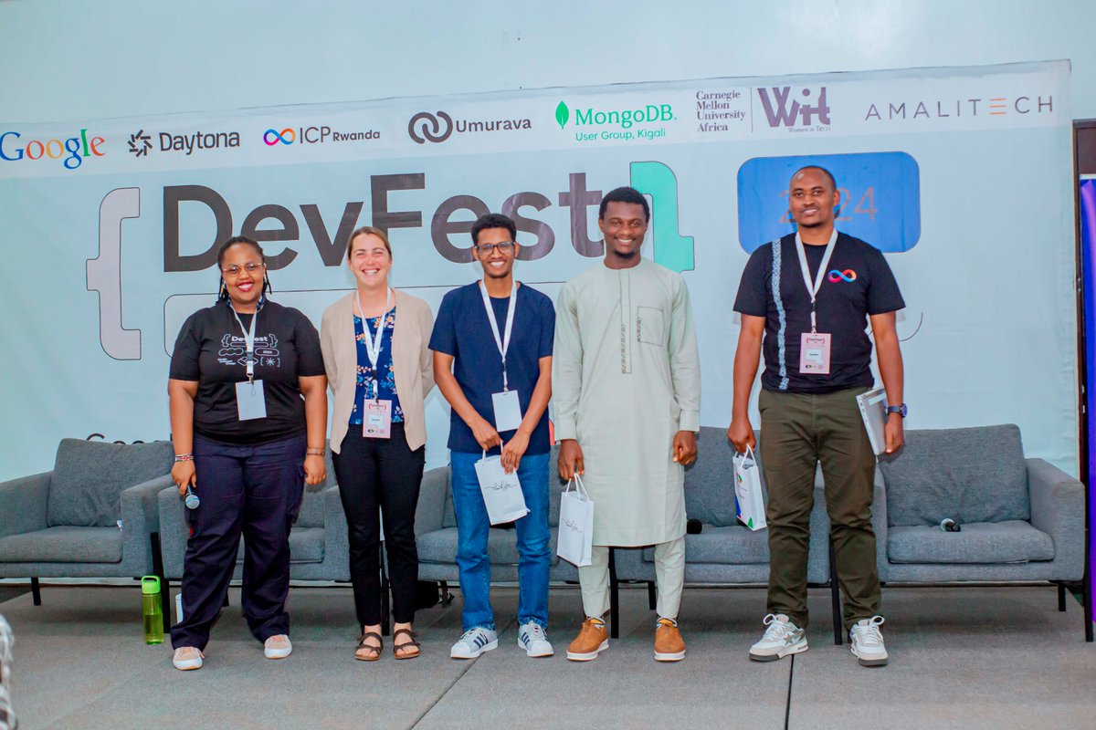 icp_Rwanda_'s tweet photo. @icp_Rwanda_  was proud to sponsor #DevFestKigali2024! It was an incredible opportunity to host our spoke lead @MaicSebakara, who shared key insights on Web3, blockchain, and building on ICP. We’re excited to see international attendees connect with the @ICPHUBS network; join the @ICPHUBS community in your country and stay active in the Web3 ecosystem! A warm welcome to the new members who joined our growing community on-site. Together, we’re shaping the future of decentralized technology!
#Web3 #Blockchain #ICP #TechInnovation #DevFest #ICPHubs #TechCommunity #GlobalNetwork #FutureOfTech @ICPHUBS @RISARwanda @RwandaICT #RwOX #RWOT