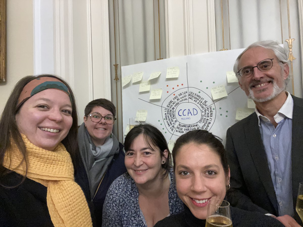 Marcelline Bonneau (@resiliasolution) on Twitter photo La phase pilote du Conseil Consultatif en Alimentation Durable d'<a href="/Ixelles_Elsene/">Ixelles Elsene</a> ,financée par <a href="/BruxellesEnv/">Bruxelles Environnement - Leefmilieu Brussel</a> est close:3 années d'échanges,contributions, rencontres&projets pour mettre en œuvre la Stratégie Good Food au niveau ultralocal.Merci à <a href="/AudreyLhoest/">Audrey Lhoest</a> pour cette vision! La phase pilote du Conseil Consultatif en Alimentation Durable d'<a href="/Ixelles_Elsene/">Ixelles Elsene</a> ,financée par <a href="/BruxellesEnv/">Bruxelles Environnement - Leefmilieu Brussel</a> est close:3 années d'échanges,contributions, rencontres&projets pour mettre en œuvre la Stratégie Good Food au niveau ultralocal.Merci à <a href="/AudreyLhoest/">Audrey Lhoest</a> pour cette vision!