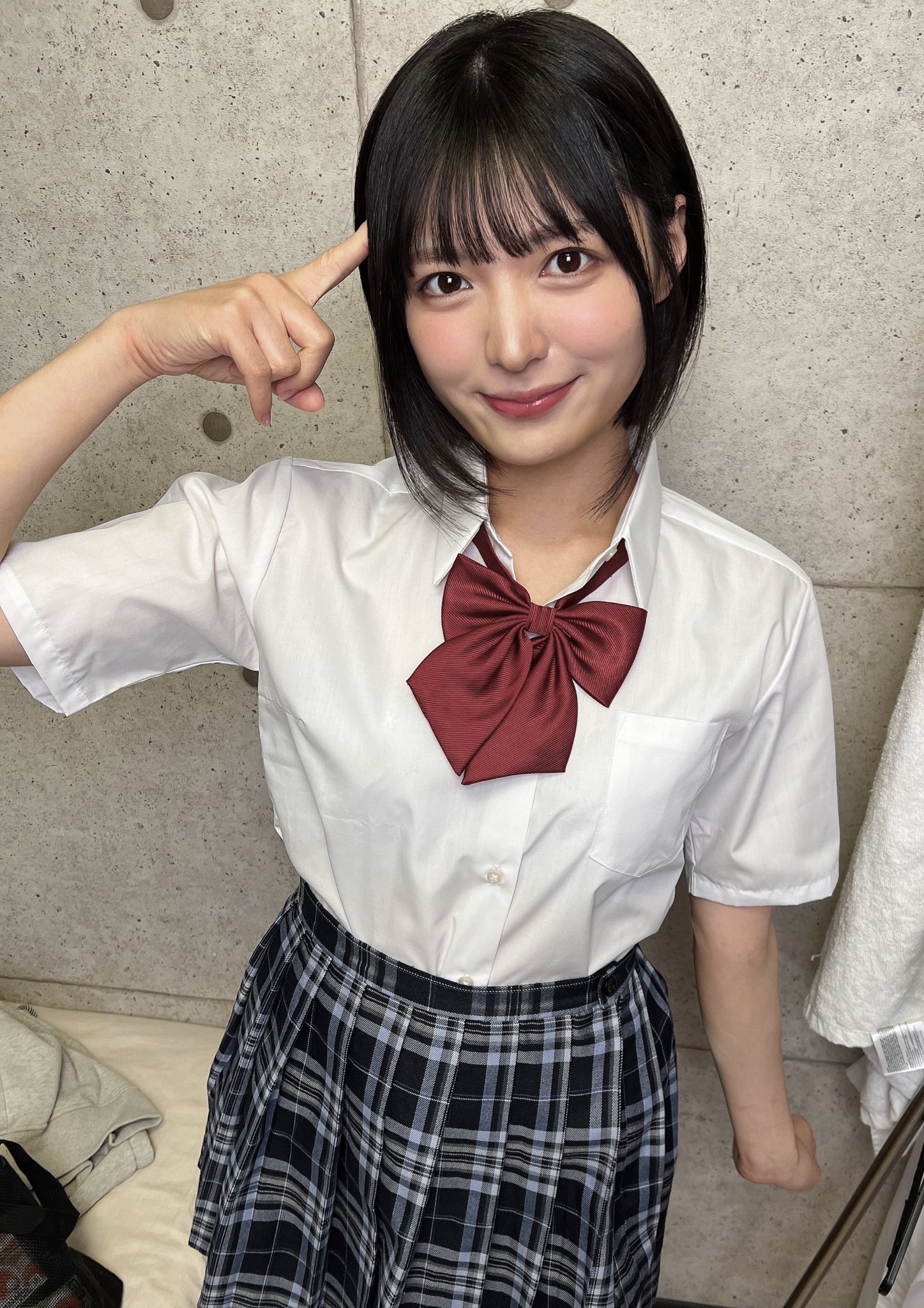 虹村ゆみ@4/18船プレ on X: "まだ制服着ても大丈夫？ https://t.co/sGo54fSHQj" / X