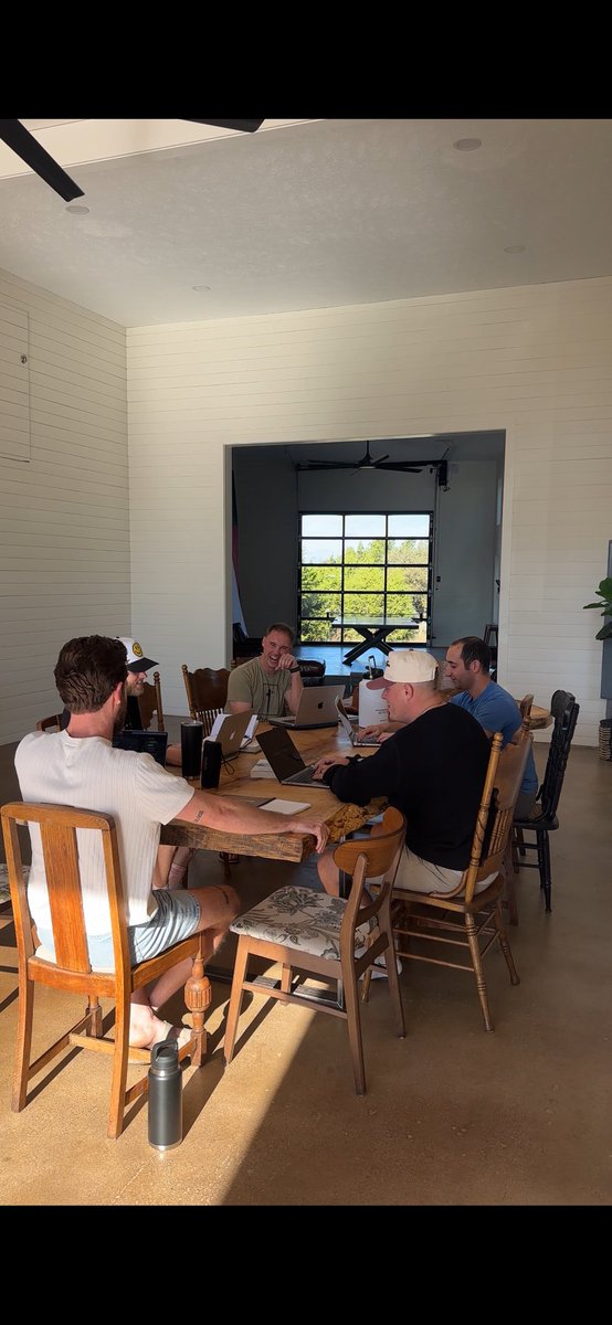 Bobby Hobert tweet media