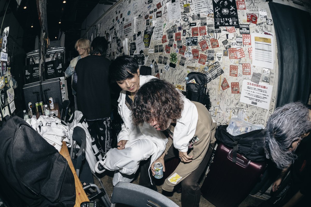 JINN🥃 (@jin_tbe) on Twitter photo 渋谷the GAME
ありがとうございました。
クソ熱いイベントだったね!
次は12/16 渋谷。
また遊ぼうぜ!🐉
(3.4枚目は俺に虐められる884)
photo by バチクソイケメンカメラマン
📸<a href="/CB_0720/">Daiki Eguchi</a> 渋谷the GAME
ありがとうございました。
クソ熱いイベントだったね!
次は12/16 渋谷。
また遊ぼうぜ!🐉
(3.4枚目は俺に虐められる884)
photo by バチクソイケメンカメラマン
📸<a href="/CB_0720/">Daiki Eguchi</a>