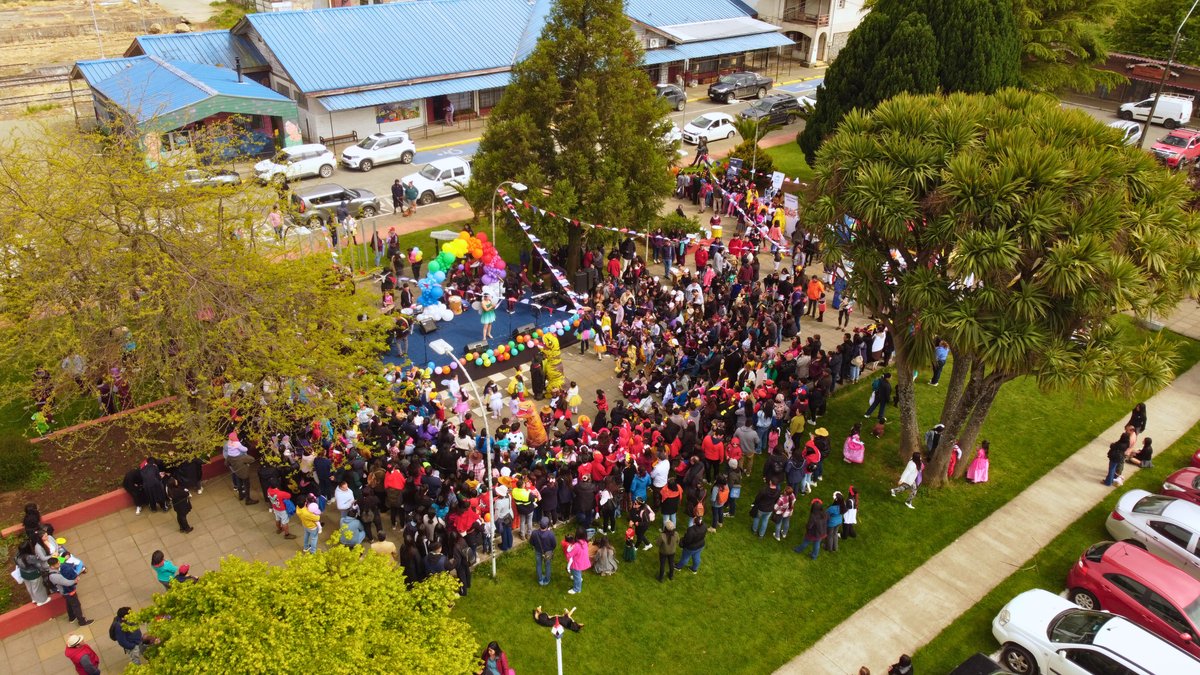 Carnaval de los 1000 colores por los derechos de los niños y las niñas, actividad organizada por la Oficina de protección de derechos de la infancia (OPD) de la Municipalidad de Frutillar. Gracias a los padres y apoderados nos acompañaron.