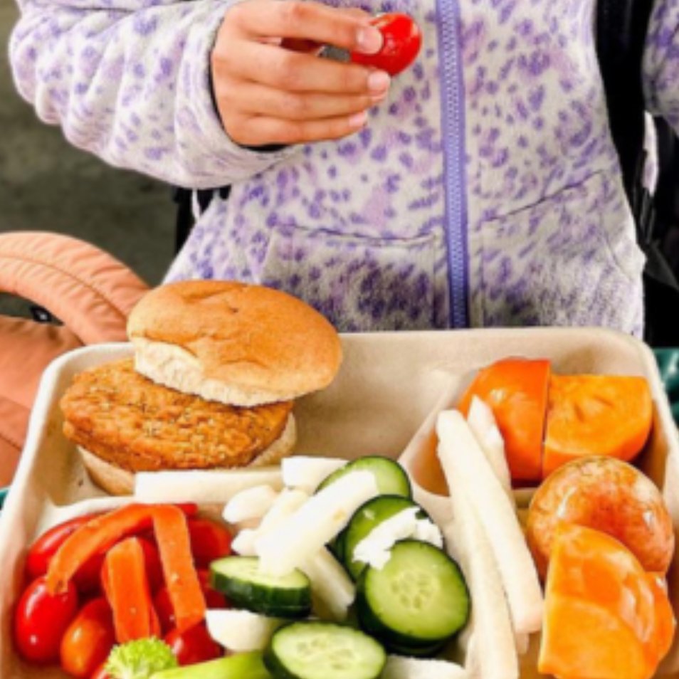 Urban School Food Alliance tweet media