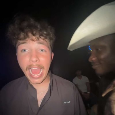 Tilley_13's tweet photo. #NewProfilePic https://t.co/M5UAlJvaXM