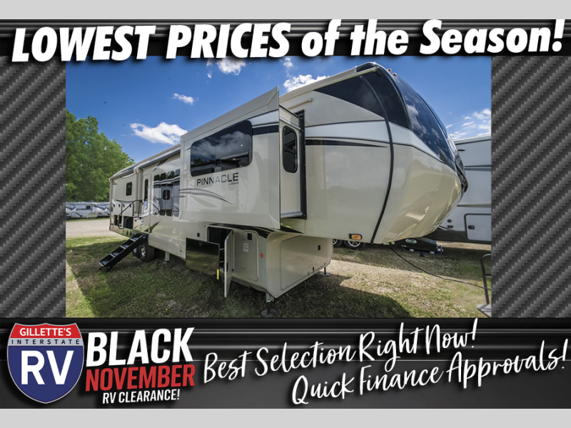 🚨 Stop, take a virtual tour now! ➡ rpb.li/NF1 The New 2022 Jayco Pinnacle 38FLGS sleeps 6, is 41 ft, &amp; 15,195 lbs! From the kitchen with full-size appliances to the dual sink bath, you'll feel at home!
🌟 On Sale $99,990!
#GillettesInterstateRV #Travel #Fifthwheel
