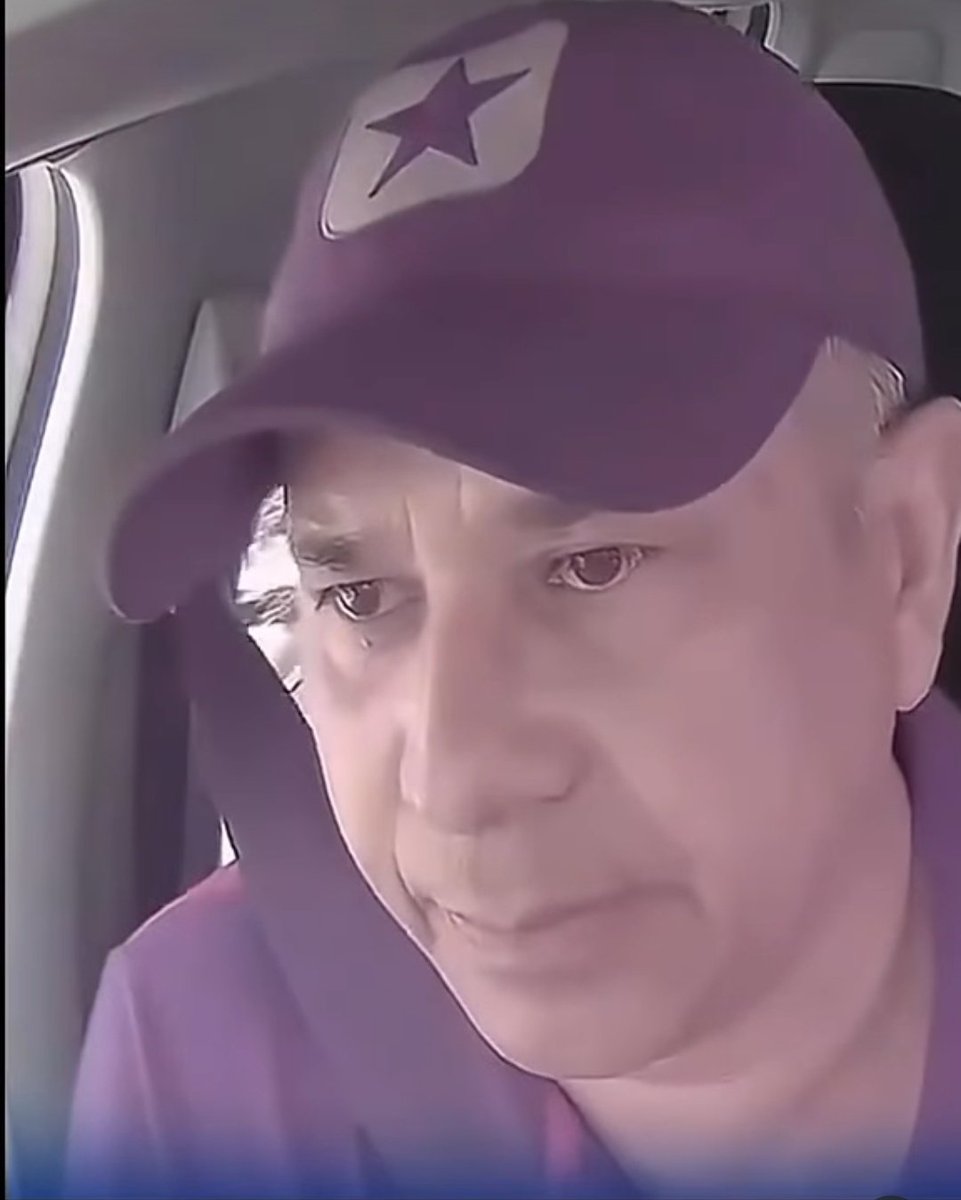 Mañana no solo se juega la clasificación al mundial sino también se juega por este señor y de los miles de venezolanos que se han tenido que calar ataques xenofobo de personas totalmente intolerantes, analfabetas, con problemas mentales y drogadictas.