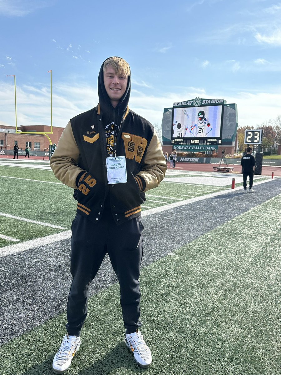 Had great Game Day visit at Northwest Missouri state this weekend!
<a href="/CoachBostNW/">Chad Bostwick</a> @CoachNovak_NW <a href="/NWBearcat_FB/">Northwest Football</a>