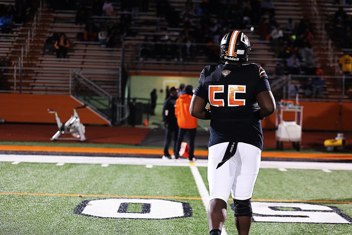 Trezelle Jenkins Jr (@tree_td) on Twitter photo Senior Season Tape!!! hudl.com/v/2QsQbc
<a href="/calvintip87/">Coach Calvin Norman</a> <a href="/JermainCrowell/">Jermain Crowell</a> <a href="/willie_allen77/">Willie Allen</a> <a href="/willymodamenace/">Coach Will ⚡️</a> <a href="/CoachSmithDLine/">Coach Smith</a> <a href="/TrentonLuera14/">Trenton Luera</a> <a href="/BellevilleFB/">Belleville Football</a> <a href="/AllenTrieu/">Allen Trieu</a> <a href="/PrepRedzoneMI/">Prep Redzone Michigan</a> <a href="/MIexposure/">Michigan exposure</a> Senior Season Tape!!! hudl.com/v/2QsQbc
<a href="/calvintip87/">Coach Calvin Norman</a> <a href="/JermainCrowell/">Jermain Crowell</a> <a href="/willie_allen77/">Willie Allen</a> <a href="/willymodamenace/">Coach Will ⚡️</a> <a href="/CoachSmithDLine/">Coach Smith</a> <a href="/TrentonLuera14/">Trenton Luera</a> <a href="/BellevilleFB/">Belleville Football</a> <a href="/AllenTrieu/">Allen Trieu</a> <a href="/PrepRedzoneMI/">Prep Redzone Michigan</a> <a href="/MIexposure/">Michigan exposure</a>