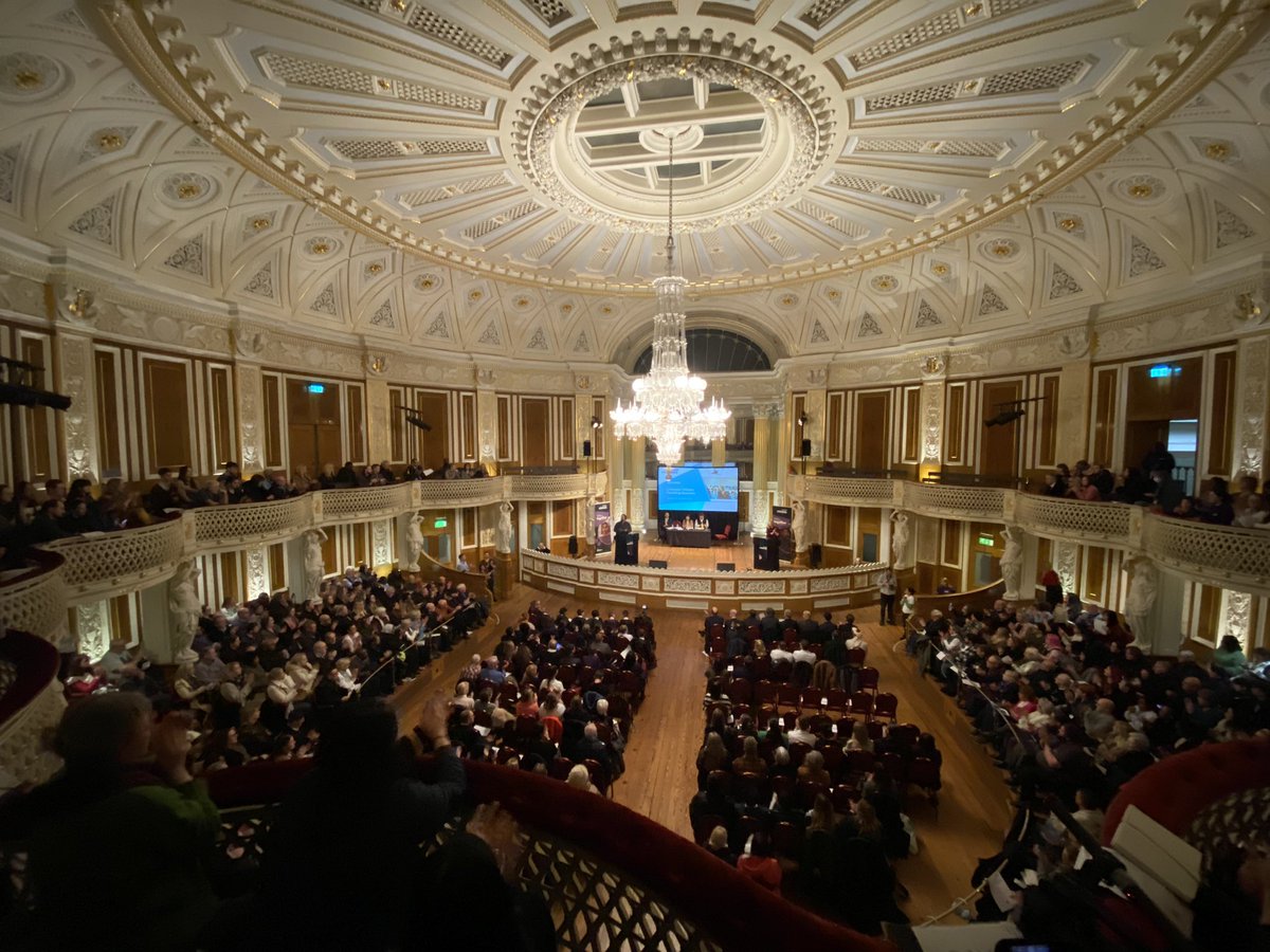 Petebrierley's tweet photo. And another @CitizensUK chapter is born. #liverpoolcitizens 

Packed room of 500 people @StGeorgesHallLV demonstrating the power of everyday people to make change. https://t.co/7SWdX3NEPG