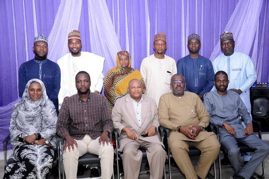 M. S. Abdullahi (@man_rabs99) on Twitter photo Yesterday 17th Nov, 2024. Dr. <a href="/AminuMagashiG/">Aminu Magashi Garba</a> , Chair <a href="/AMGFoundation/">Aminu Magashi Garba Foundation</a> hosted to an informal dinner, the Nigerian Medical Association Kano. They had an engaging conversation, exploring how AMGF & NMA will partner to improve the welfare & enabling environment for medical doctors. Yesterday 17th Nov, 2024. Dr. <a href="/AminuMagashiG/">Aminu Magashi Garba</a> , Chair <a href="/AMGFoundation/">Aminu Magashi Garba Foundation</a> hosted to an informal dinner, the Nigerian Medical Association Kano. They had an engaging conversation, exploring how AMGF & NMA will partner to improve the welfare & enabling environment for medical doctors.