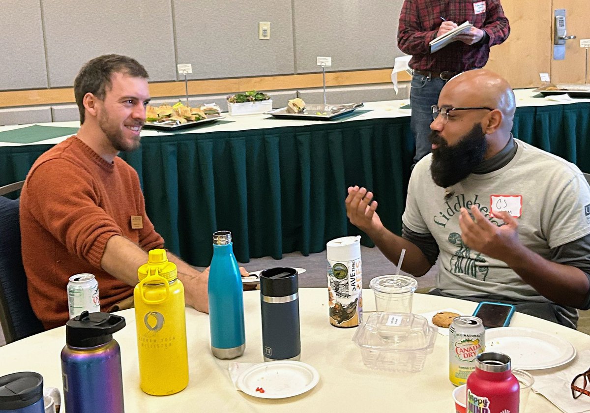 Living Landscapes Lab (@rickettslabvt) on Twitter photo Last Friday, we joined the Vermont Pollinator Working Group Annual Conference to discuss issues related to habitat and pesticides!
<a href="/_LeslieSpencer_/">Leslie Spencer</a> (PhD cand) shared her research on pollinators, pests & blueberries, and CJ (MS student) connected with VT's pollinator experts. 🐝 Last Friday, we joined the Vermont Pollinator Working Group Annual Conference to discuss issues related to habitat and pesticides!
<a href="/_LeslieSpencer_/">Leslie Spencer</a> (PhD cand) shared her research on pollinators, pests & blueberries, and CJ (MS student) connected with VT's pollinator experts. 🐝